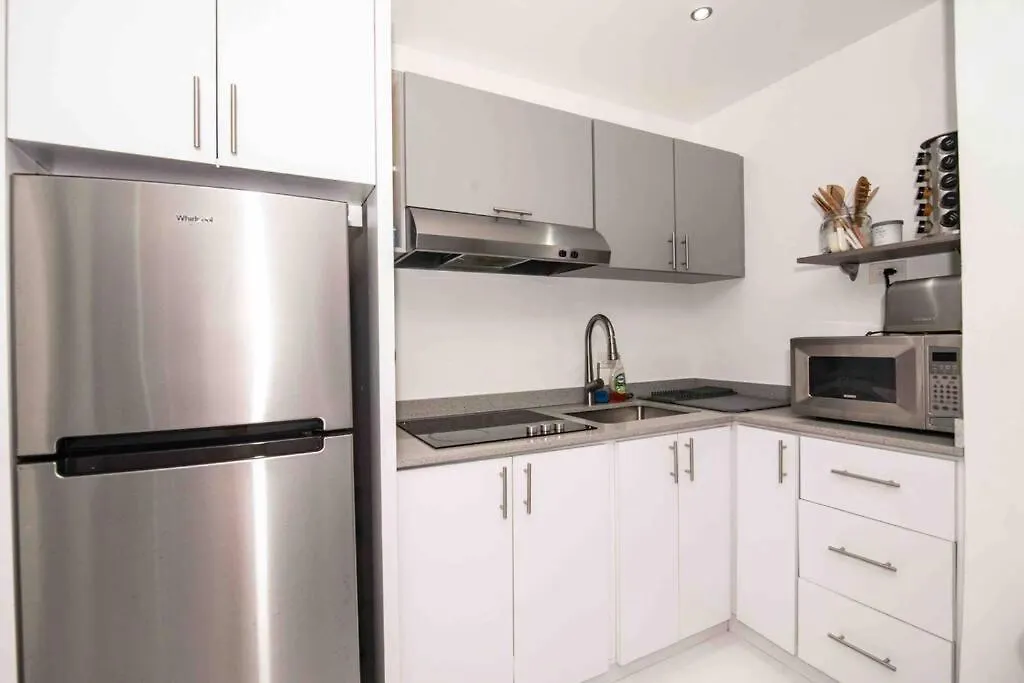 Modern 2Br With Kingbed In The Heart Of Isla Verde Strip Apartamento San Juan Porto Rico